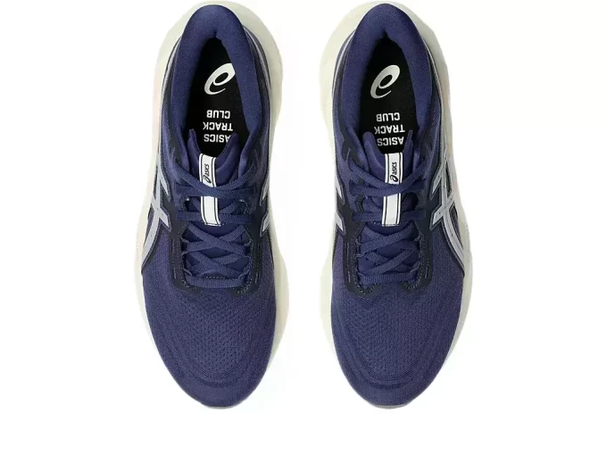 NOVABLAST  5 ASICS TRACK CLUB