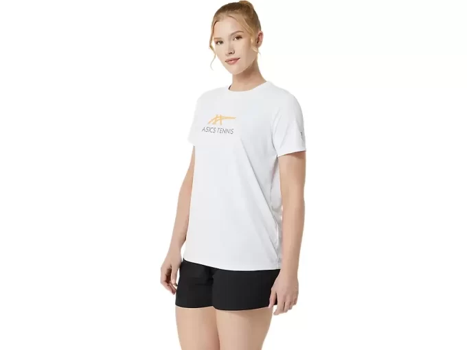 WOMEN’S COURT TENNIS GRAPHIC TEE