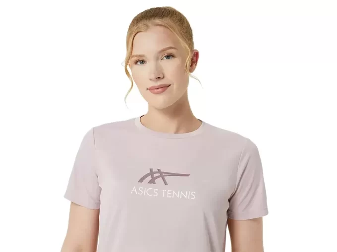 WOMEN’S COURT TENNIS GRAPHIC TEE