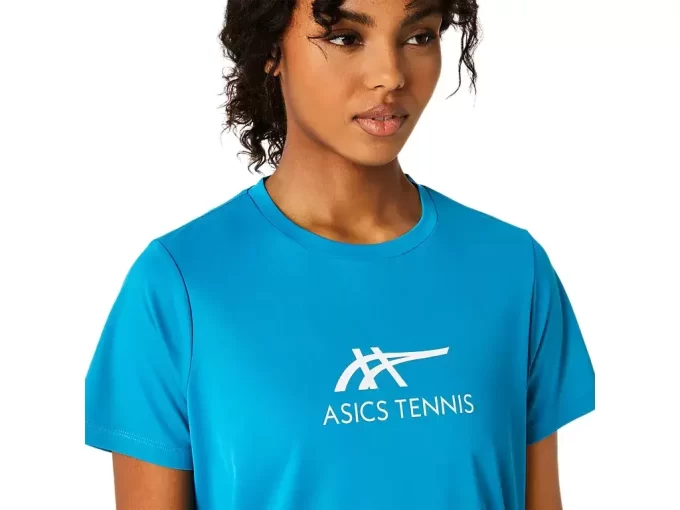 WOMEN’S COURT TENNIS GRAPHIC TEE