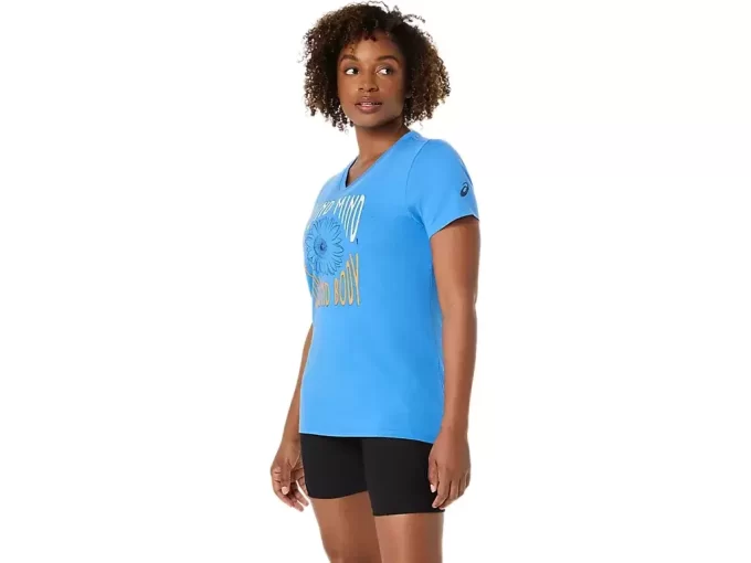 WOMEN’S SUNFLOWER SLOGAN V-NECK