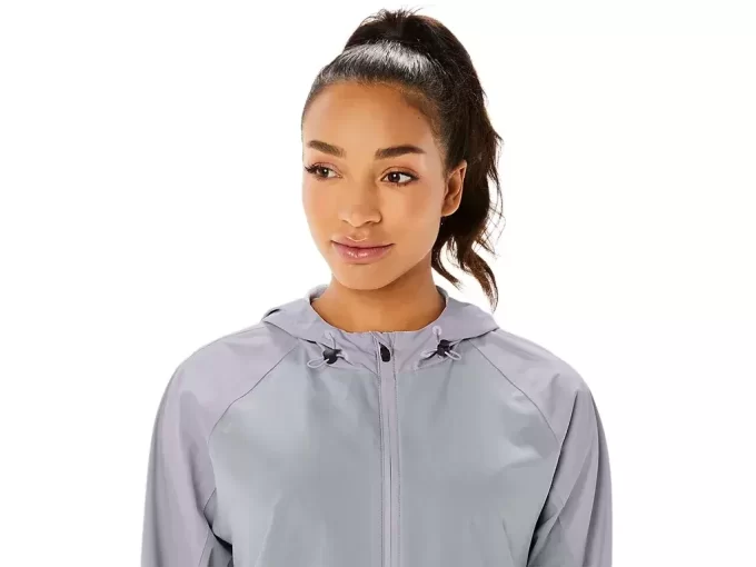 WOMEN’S WATERPROOF JACKET